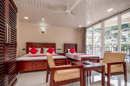 Janora Hills image 30